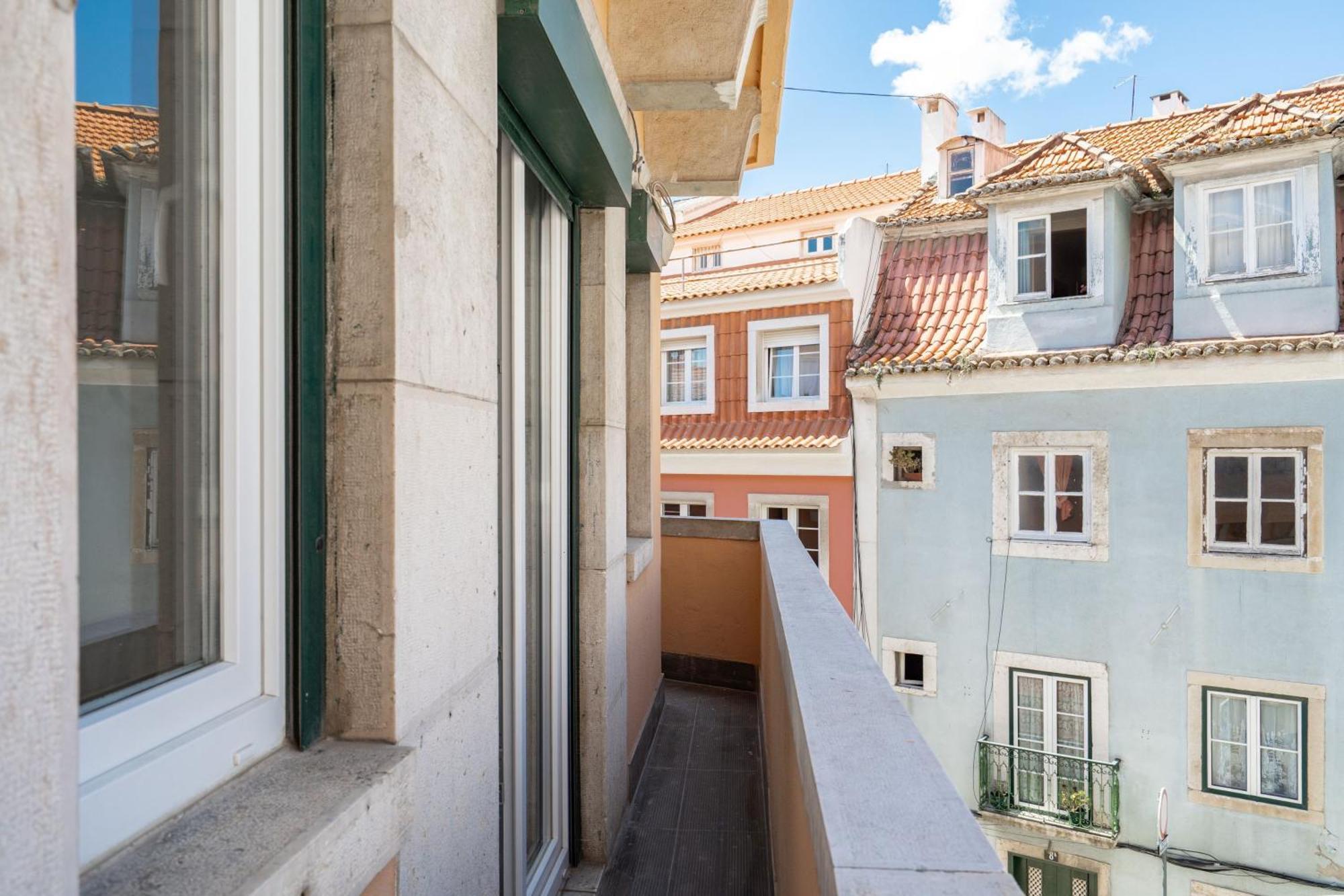 Cozy Avenida Guesthouse Lisboa Extérieur photo