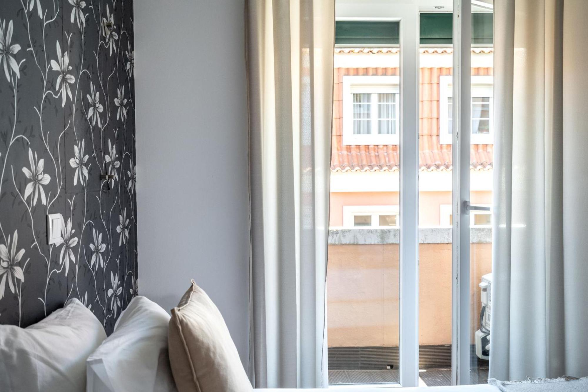 Cozy Avenida Guesthouse Lisboa Extérieur photo
