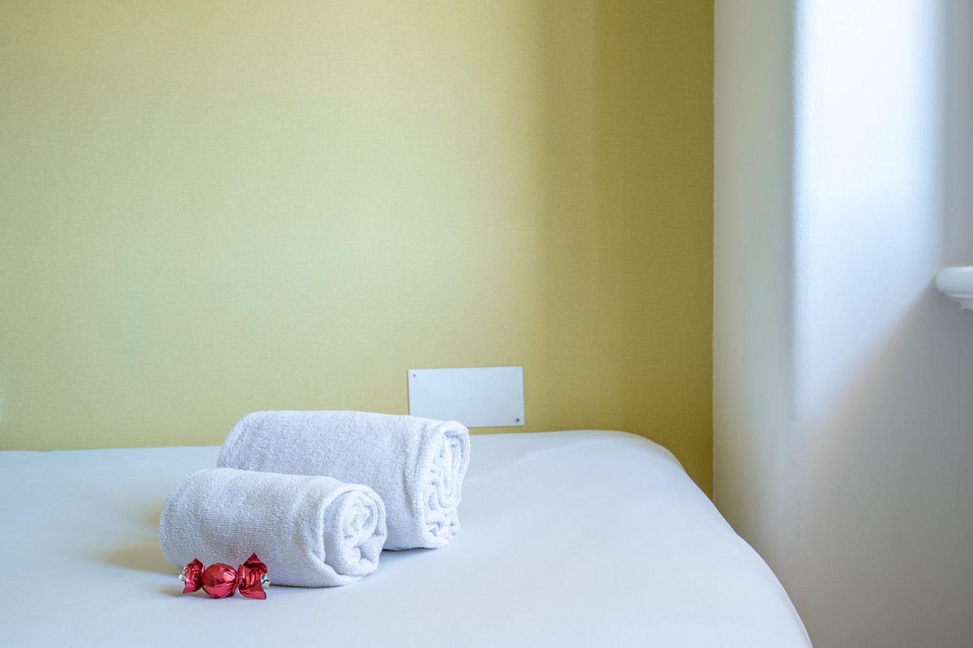 Cozy Avenida Guesthouse Lisboa Extérieur photo