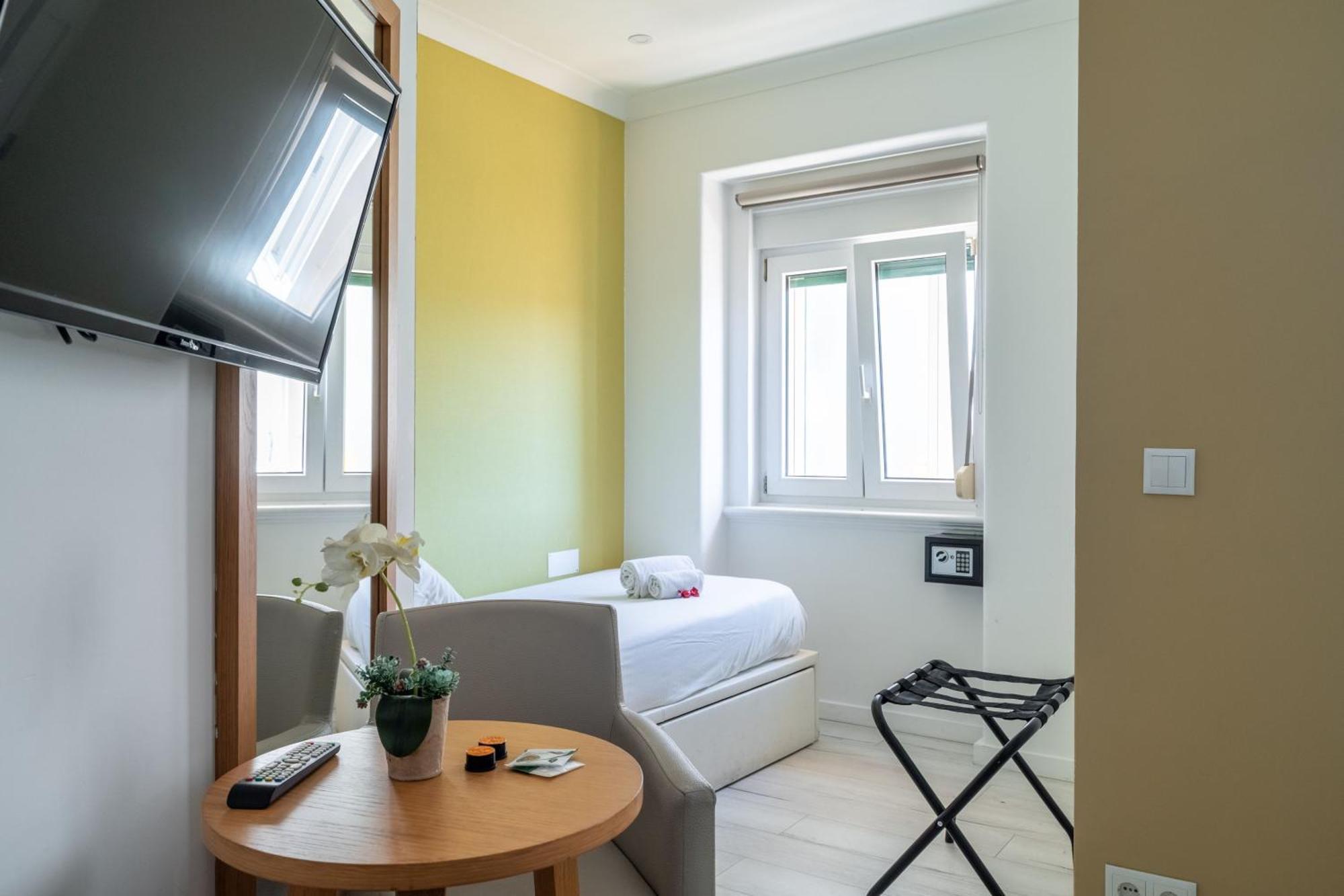 Cozy Avenida Guesthouse Lisboa Extérieur photo